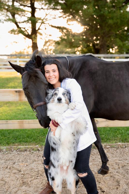 Gabbie Vega, Veterinarian Gabbie Vega, Veterinarian