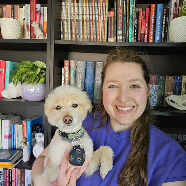 Hannah Frank, Veterinarian